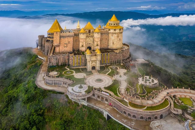 Ba Na Hills-Goldene Brücke mit dem Privatwagen von Hoi An/Da Nang