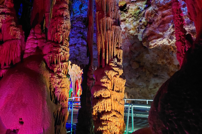 Sofia: Belogradchik Rocks and Venetsa cave Private Day Trip