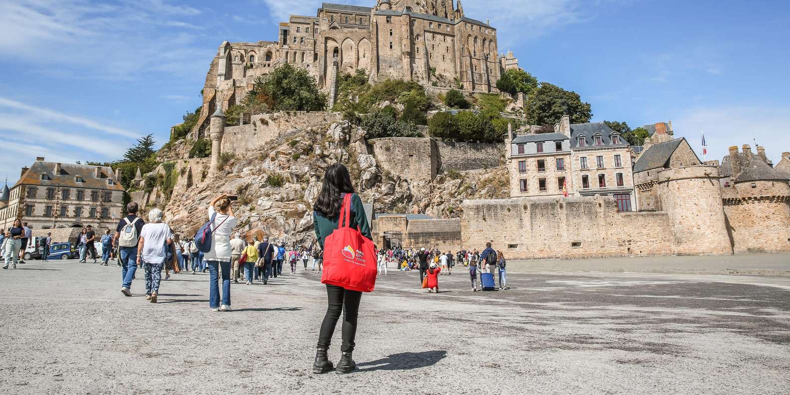 From Paris: Full-Day Mont Saint-Michel Guided Tour
