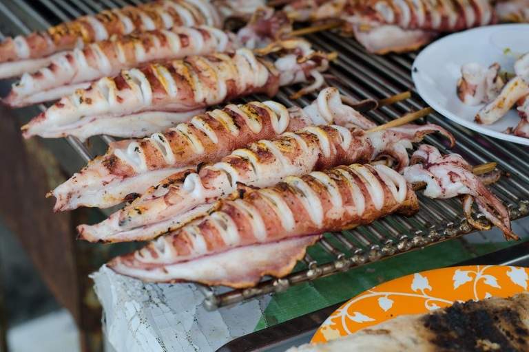 From Bangkok: Amphawa Floating Market & Maeklong Tour