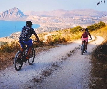 From Trapani: e-Bike Tour in the Village of Erice