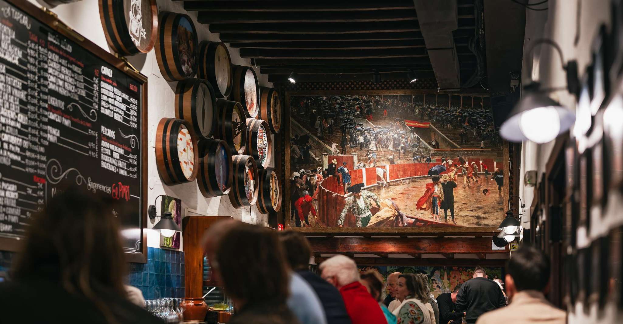 Málaga, Traditional Andalusian Tapas and Wine Tour - Housity