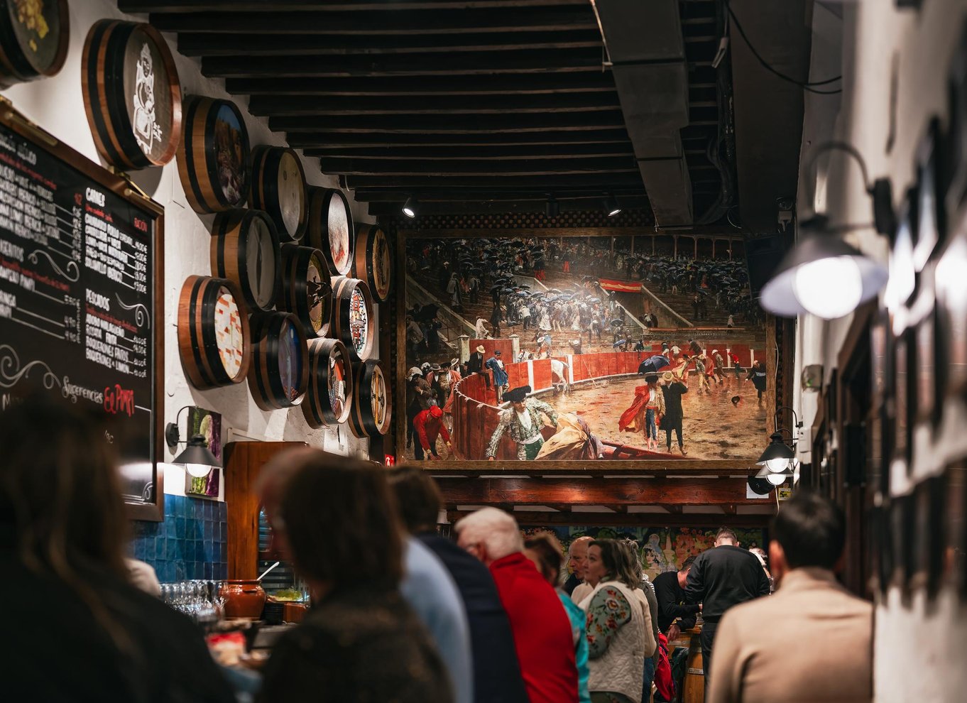 Málaga: Traditionel andalusisk tapas- og vintur