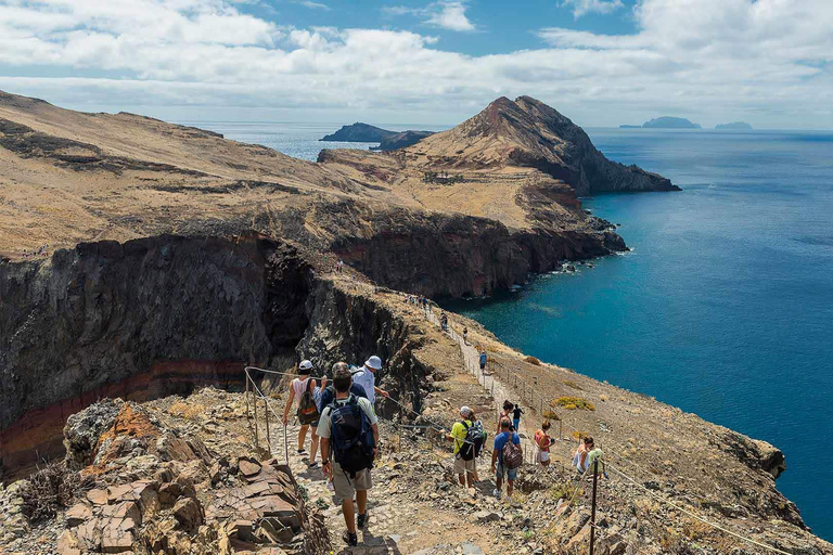 Madeira: PR8 Caniçal Vereda Ponta São Lourenço Ticket Included Madeira: PR8 Caniçal Vereda Ponta de São Lourenço Ticket Included