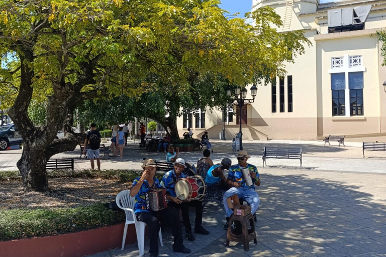 Puerto Plata: City Highlights Tour with Chocolate Tasting