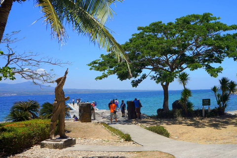 From Manila: Corregidor Island Guided Tour with Lunch
