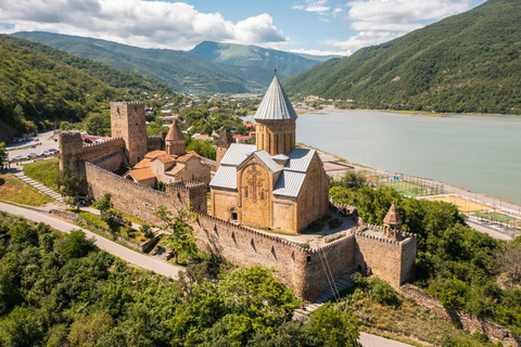 From Tbilisi: Kazbegi Full-Day Tour with Ananuri