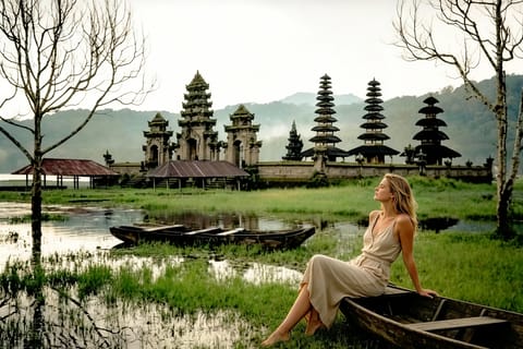 North Bali: Munduk Private Car Charter with Local Driver