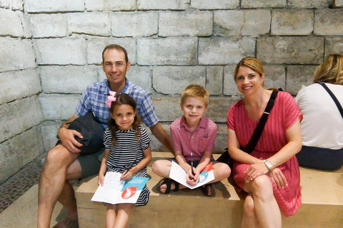 Paris: Louvre Treasure Hunt for Families and Kids