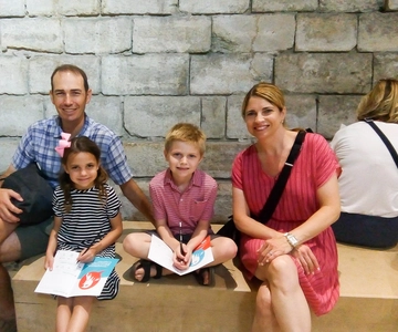 Louvre Guided Treasure Hunt for Families and Kids