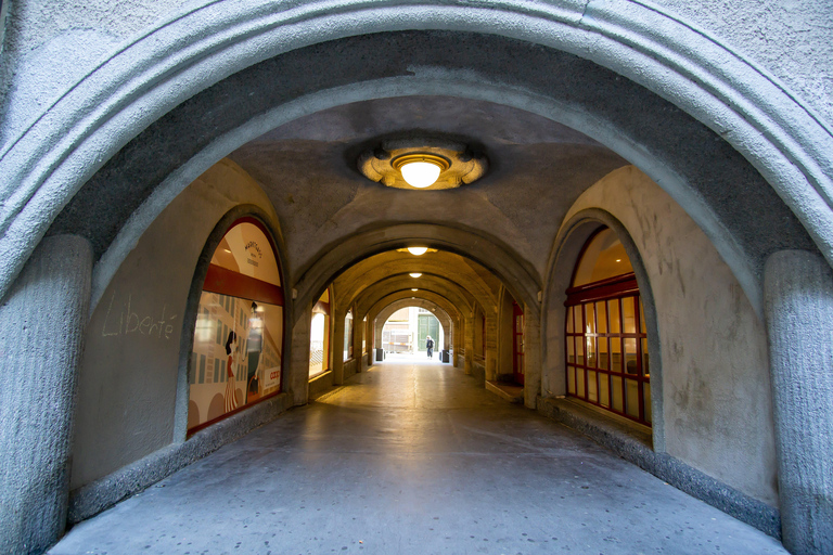 Professional private photo shoot with local photographer in Bern