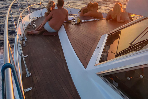 Noleggio barche private Rio 44 Crociere private di un&#039;intera o mezza giornataNoleggio barche private Crociere Seabreeze