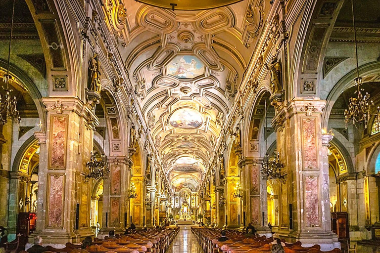 Santiago: Private City Tour with Funicular Ride