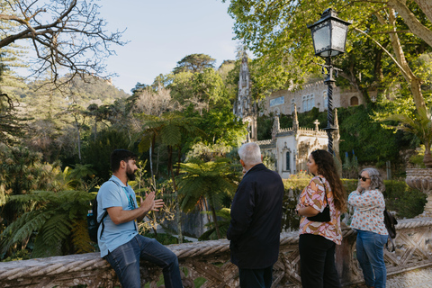 Sintra: Biglietto d'ingresso per Quinta da Regaleira e tour guidatoTour in portoghese