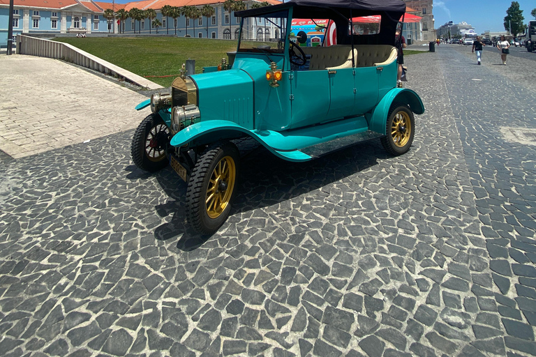 Lisbon: Old Town and Chiado Vintage Car Tour Lisbon: Belem Tour