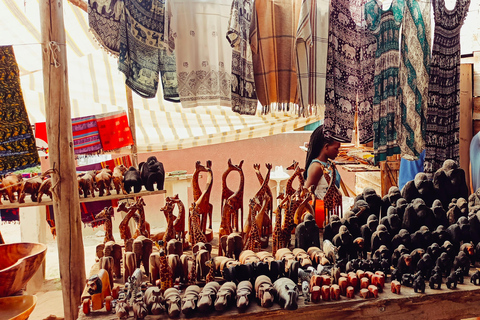 Kampala: 3-Day Queen Elizabeth National Park Safari Tour