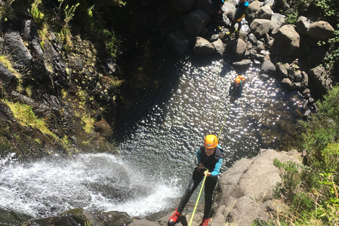 Madeira: Experiencia completa de barranquismo