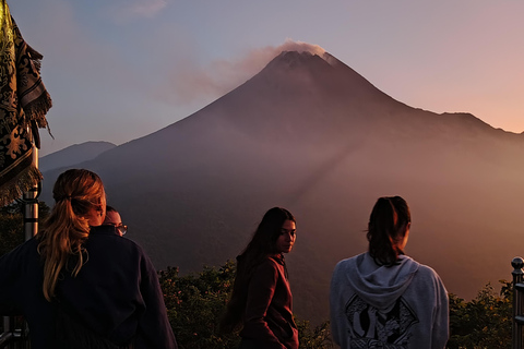 Yogyakarta: Merapi Volcano Lava View (All Inclusive) Non Hiking – Merapi Volcano Lava View & Bunker