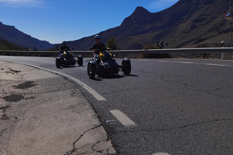 Entdecke den Berg (Maspalomas-Fataga) auf einem Can-Am Ryker