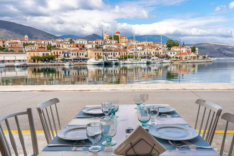 From Athens: Customizable Private Full-Day Trip to Delphi Seaside Tour: Delphi & Galaxidi