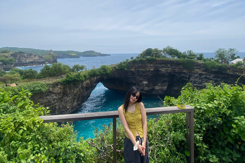 Bali/Nusa Penida: Private Snorkeling With Guide & West Tour Transfer from Sanur Area
