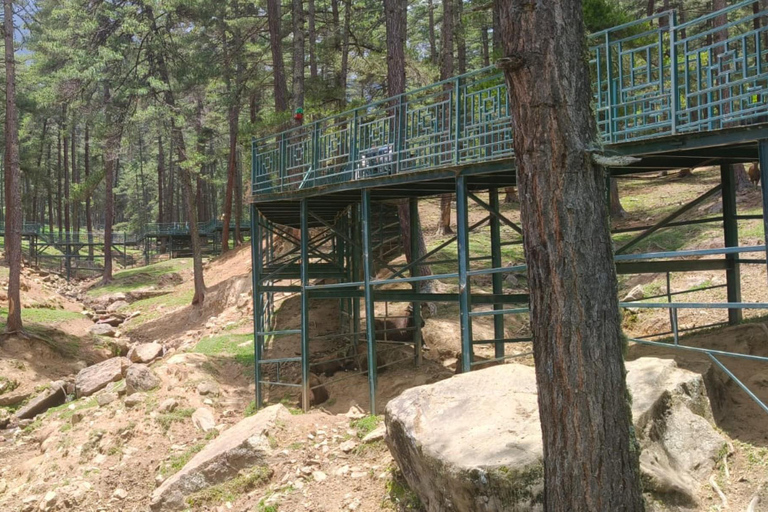 7-Days in Bhutan with River Rafting, Farm Lunch & Stone Bath
