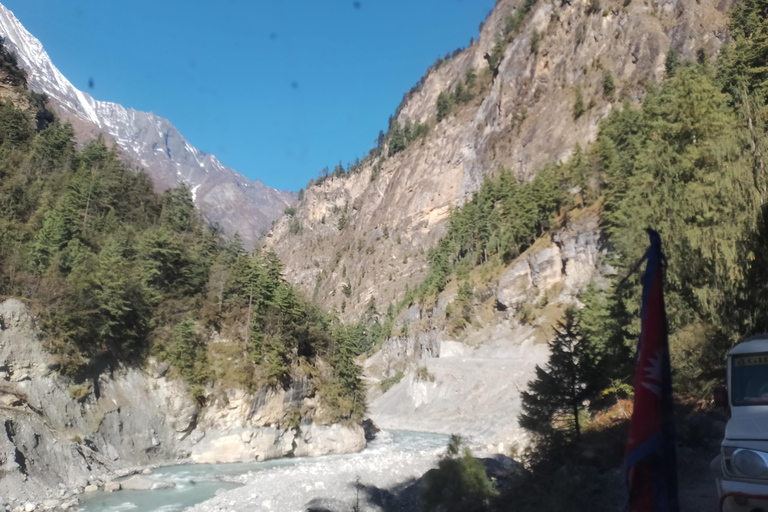 Pokhara: 4WD to Manang Lakes, Villages, Himalayan Views Tour