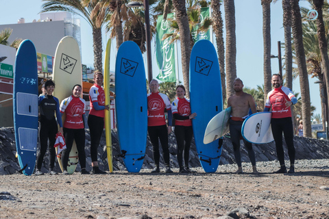 Tenerife : clases de surf para principiantes y intermedios Tenerife : Learn to surf Canary waves with us!