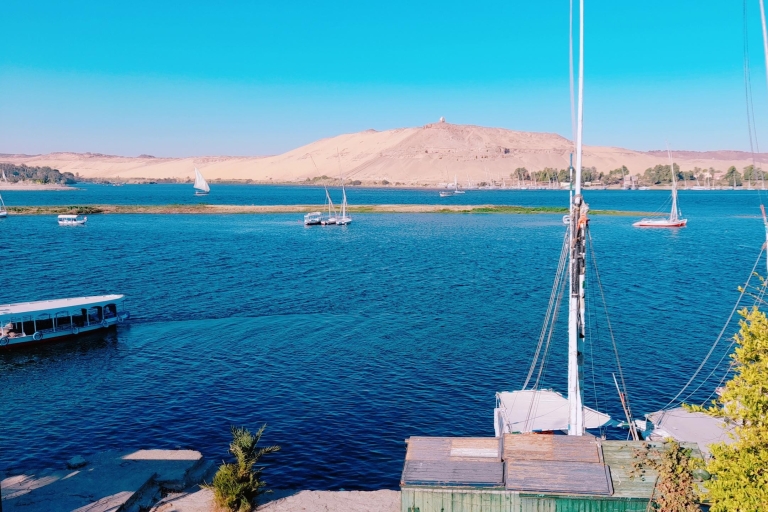 Vanuit Aswan: Privévaart van 2 uur in een Felucca over de Nijl2 uur Felucca tocht op de Nijl vanuit Aswan