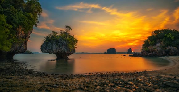 Krabi: Hong Island & Ko Pak Bia Tour with Sunset Dinner