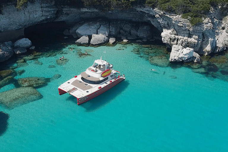 Catamaran cruise to the Lavezzi Islands