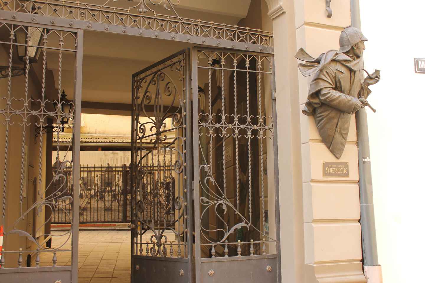 间谍之都：里加揭秘之旅