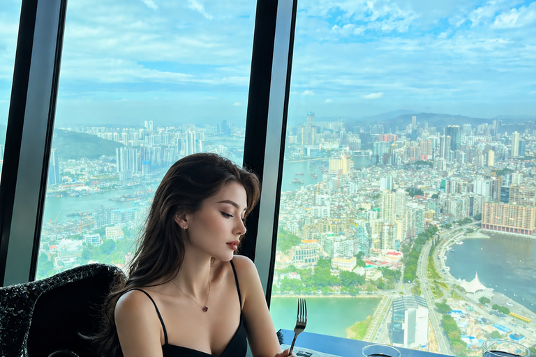 Macau Tower Sky Buffet & Observation Deck Ticket Buffet dinner（18:30-22:00）& sightseeing floor ticket