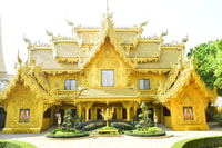 Chiang Rai, Wonderful Temples & Major sites - Small group - Housity