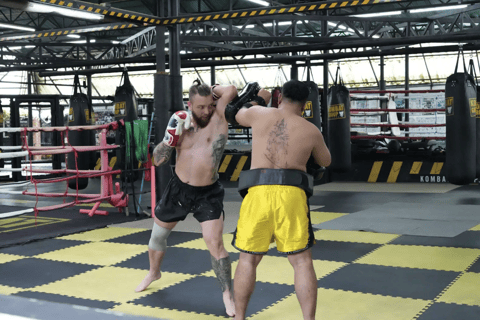 Pattaya: Beginner-Friendly Muay Thai Class at Champion Camp Private Muay Thai class
