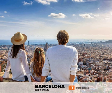 Barcelona: All-Inclusive City Card & Public Transport Option