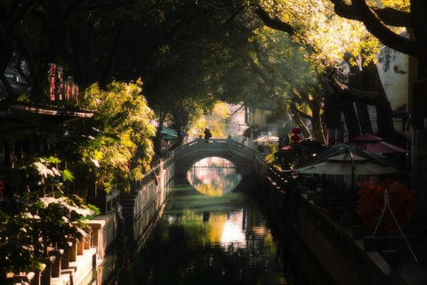 Shanghai: Hangzhou, Suzhou, and Water Towns Tour in 3 Days