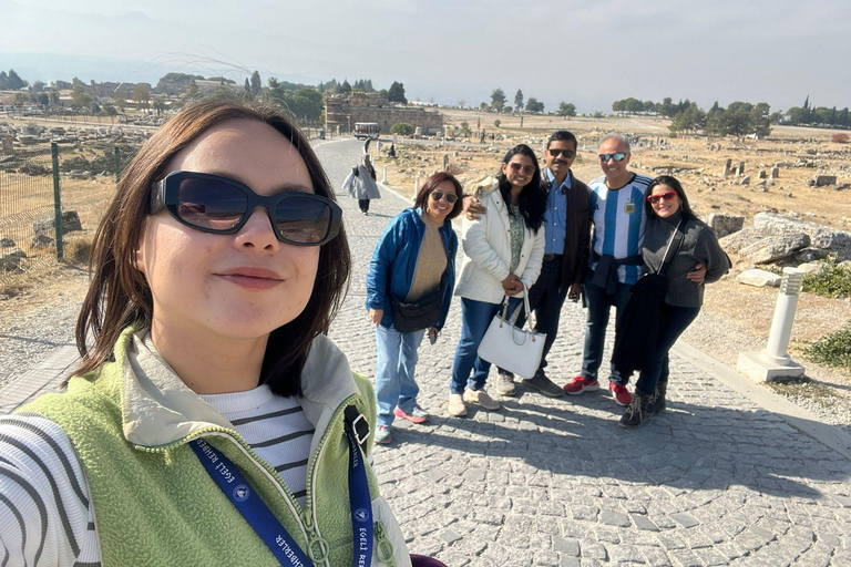 Kusadasi: Pamukkale & Hierapolis Tour with Lunch