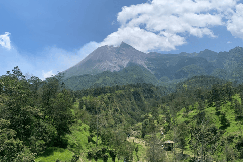 Yogyakarta: Merapi Vulkan Trekking Abenteuer im Ökotourismus