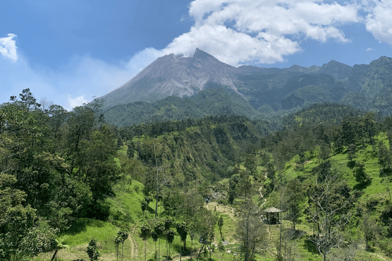 Yogyakarta: Merapi Vulkan Trekking Abenteuer im Ökotourismus