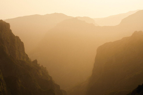 Sunset experience Pico do Arieiro Madeira with a Local Guide