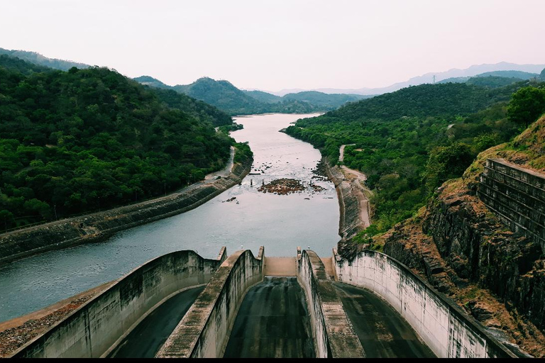 Scenic Highland Journey: Private Transfer from Kandy to Ella