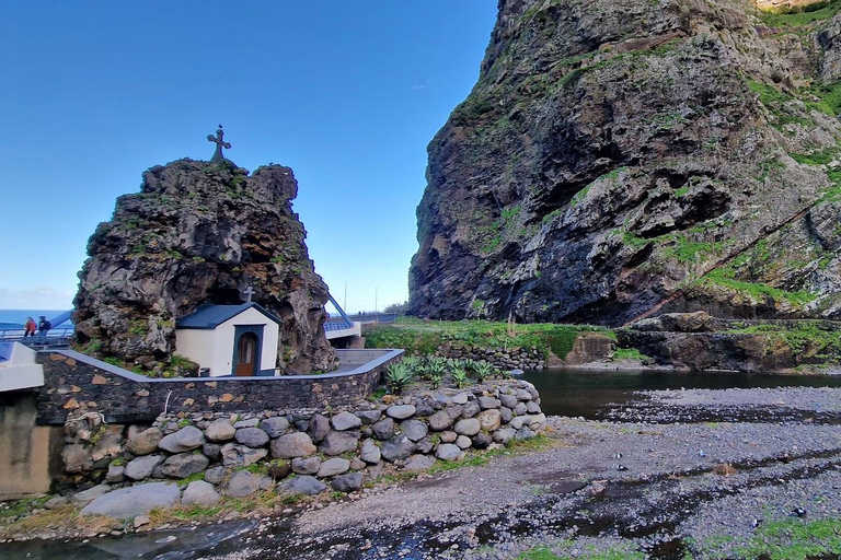 Private Minubus 8 seater