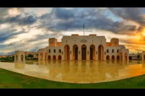 Oman: Tour in fuoristrada di Amouage, Fanja Village e Wadi TayinOman: tour di Amouage, Fanja e Uadi Tayin in 4x4