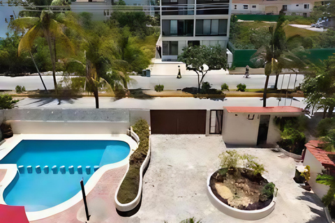 Private Shuttle from CUN Airport to Cabañas Puerto Morelos