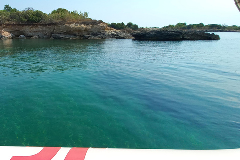 Fontane Bianche – Ognina: Exclusive RIB-Boat Tour Fontane Bianche - Ognina: Exclusive tour by rubber dinghy