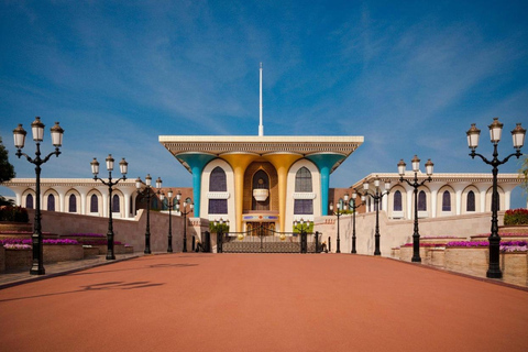 Soul of Muscat: Private Half-Day Cultural Tour