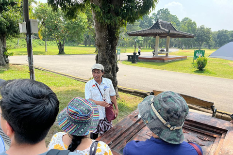 Yogyakarta: Tour di 3 giorni con guida privataTour privato tutto incluso