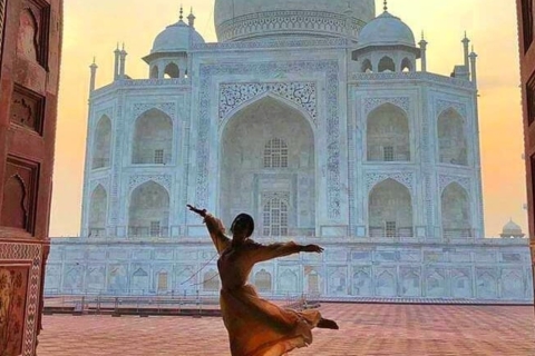 Privé Taj Mahal-tour met de snelste trein vanuit Delhi