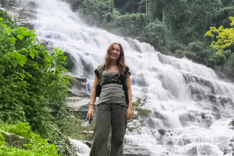 Chiang Mai: Pro Private Driver Service with Custom Itinerary